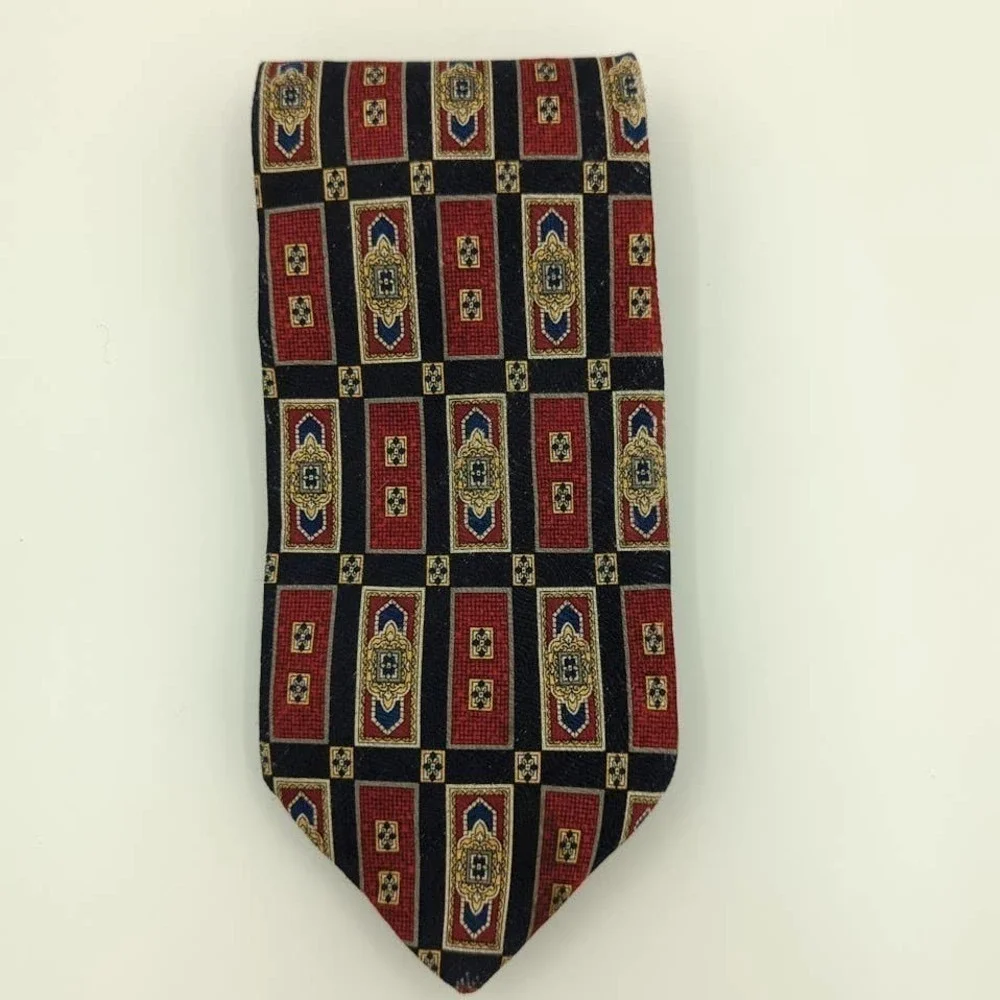 PIERRE Balmain Paris All Silk Regal Print Neck Tie Classic Retro Made in the USA